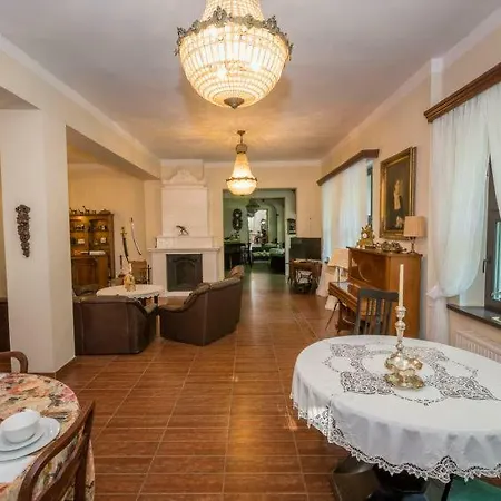 Sleeps 8 Dom wakacyjny Zawady Oleckie