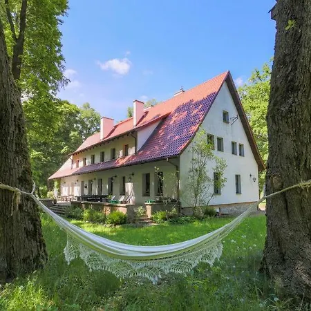 Sleeps 8