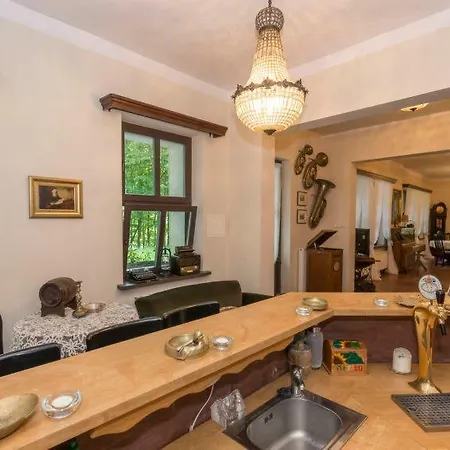 Sleeps 8 Dom wakacyjny