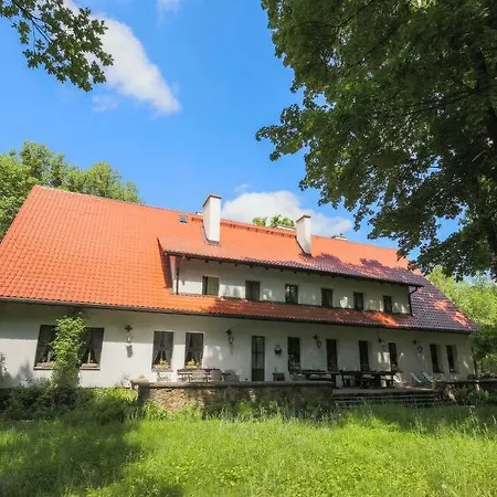 Sleeps 8
